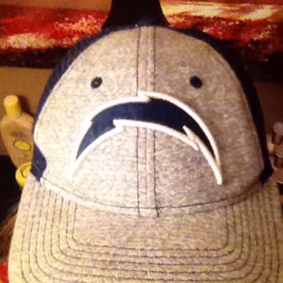 WOMANS CHARGERS HAT ⚡️⚡️