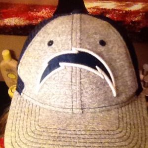 WOMANS CHARGERS HAT ⚡️⚡️