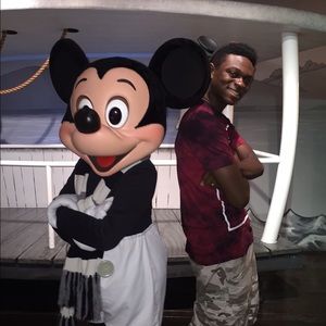 Meet your Posher, Stephen