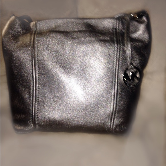 Medium size Michael kors purse