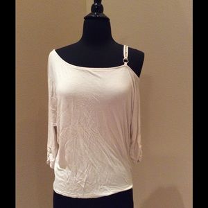 Guess ivory one shoulder cutout shirt Size Small