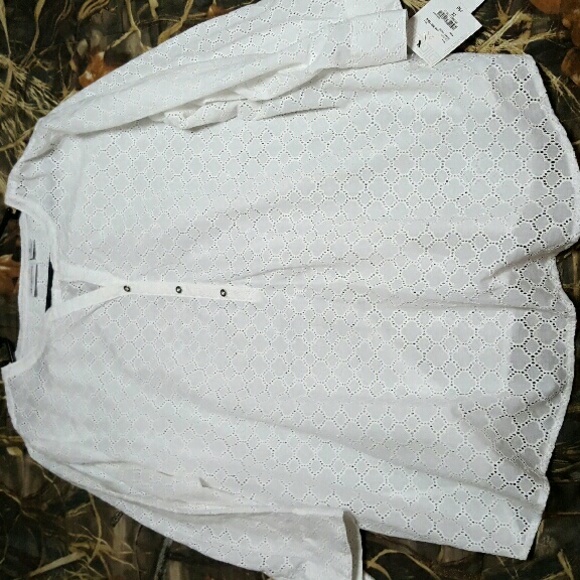 Liz Claiborne white tunic