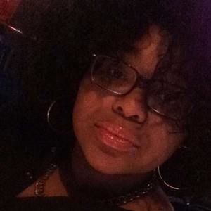 Meet your Posher, Jamila