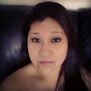 Meet your Posher, Leticia