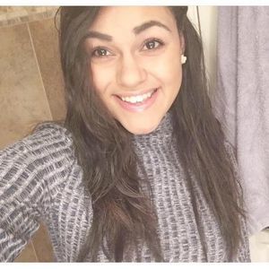 Meet your Posher, Karla