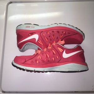 Pink/Coral Dual Fusion Nikes