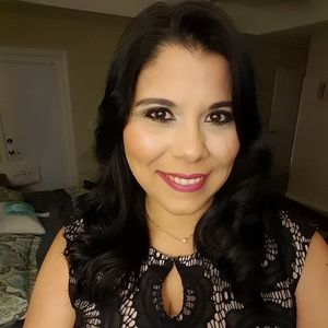 Meet your Posher, Sonia