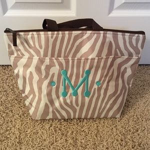 Thirty-one "M" lunchbox