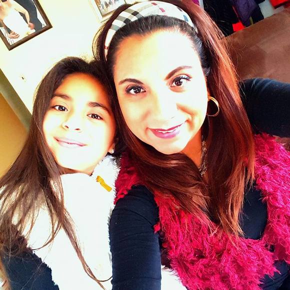 Meet your Posher, Cynthia