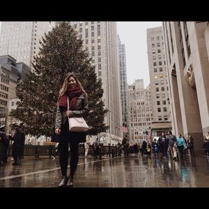 Meet your Posher, Juny