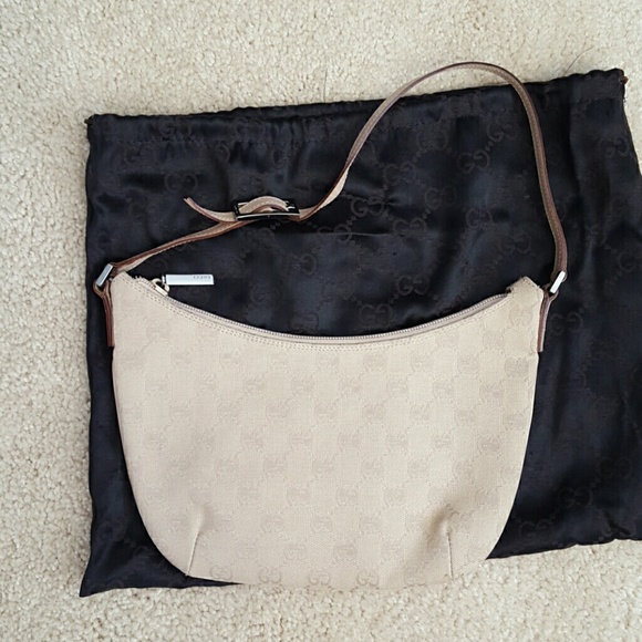 Gucci beige purse