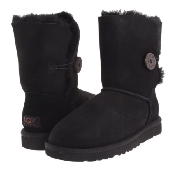 Black uggs