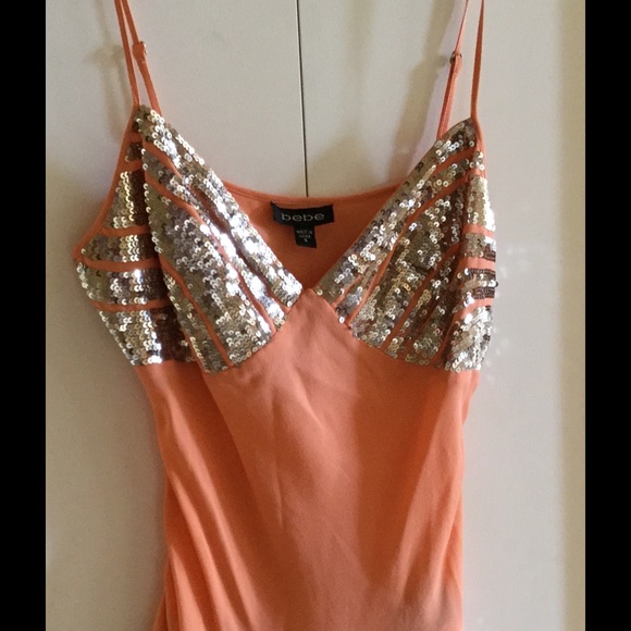 💥💥BEBE PEACH SEQUIN TOP💥💥