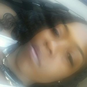 Meet your Posher, Elisa