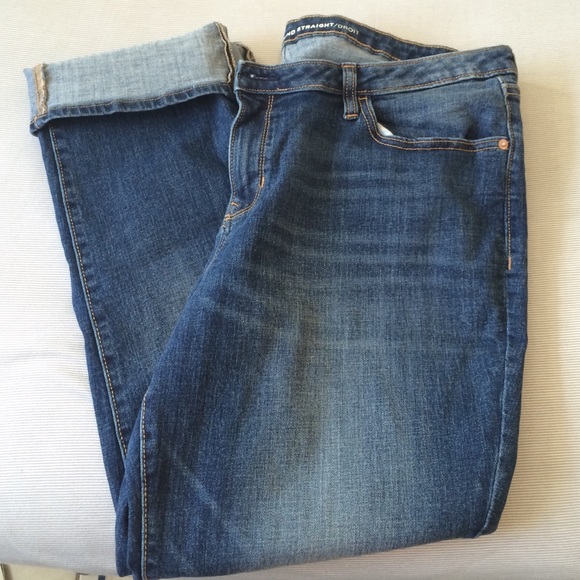 Boyfriend straight legs