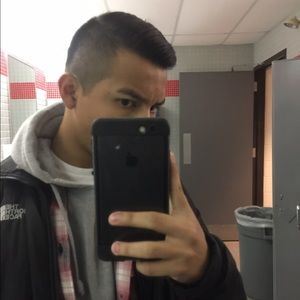 Meet your Posher, Lobo