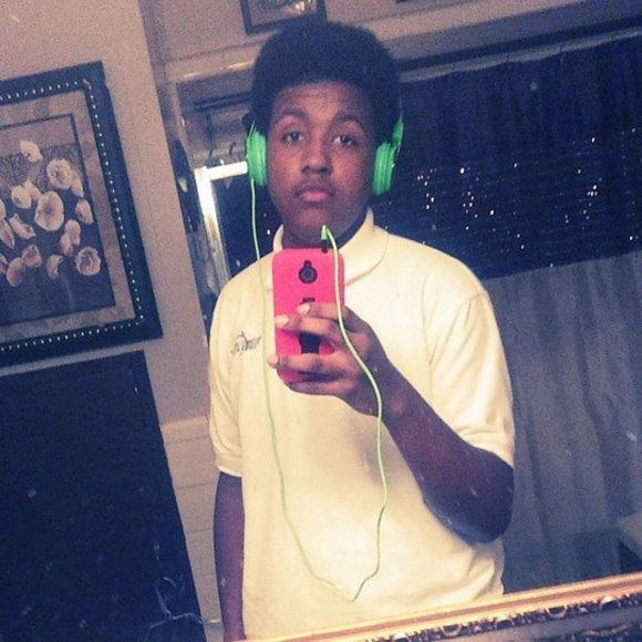 Meet your Posher, Joshua - Picture 1 of 1