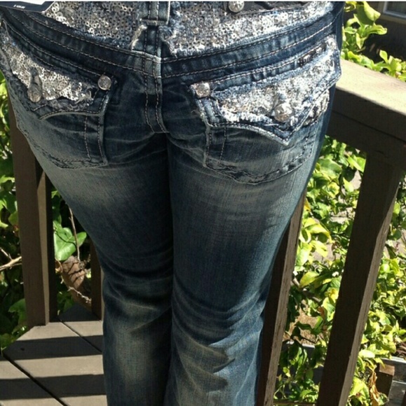 So blingy! miss me sz32x31 easy boot midrise jeans
