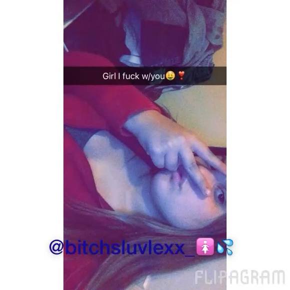 Meet your Posher, Alexia - Picture 1 of 1