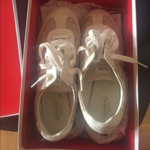 New condition white COACH SNEAKERS 8.5