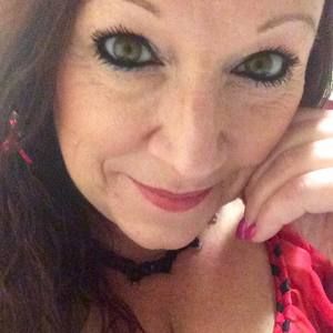 Meet your Posher, Suzanne