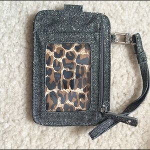 Steve Madden wristlet