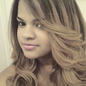 Meet your Posher, Charina