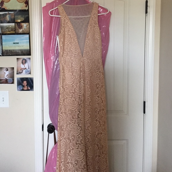 Macy's Lace Formal Dress - Picture 3 of 4