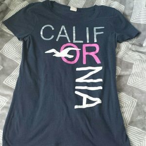 Hollister tshirt