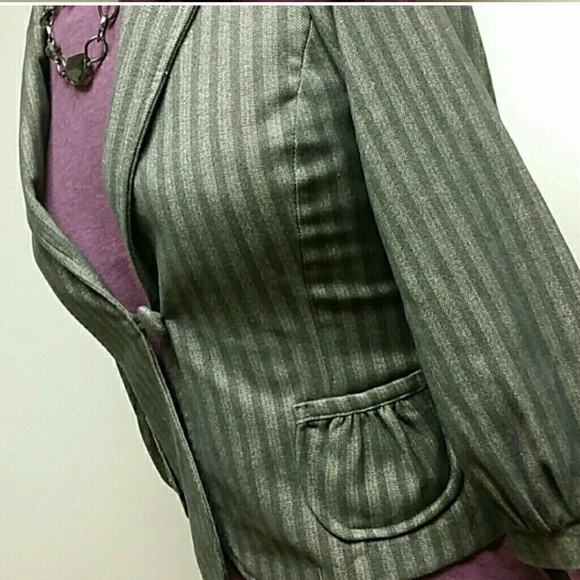 Crop jacket - Picture 1 of 4