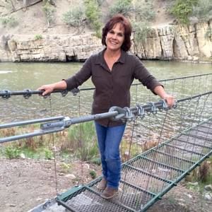 Meet your Posher, Wendy