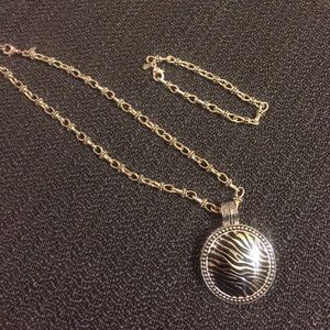 Necklace/bracelet/pendant combo