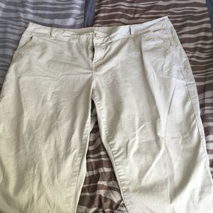 Nice casual or dress Capri