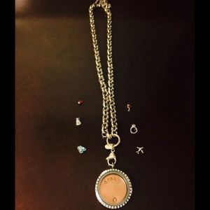 Origami Owl silver necklace