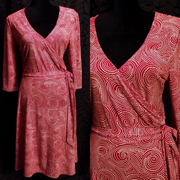 Apt. 9 Dresses & Skirts - Wrap stretch dress apt. 9 L