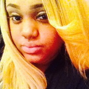 Meet your Posher, Britt