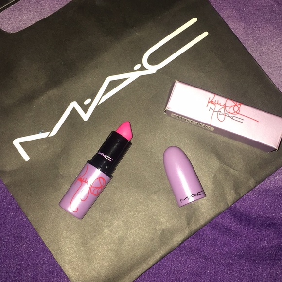 MAC Kelly Yum Yum