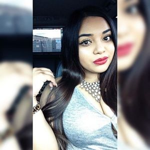 Meet your Posher, Lucy