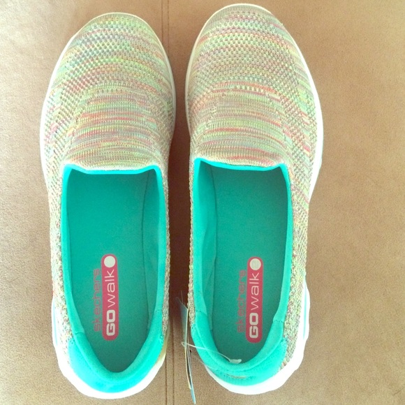 Brand new, Skechers Go Walks