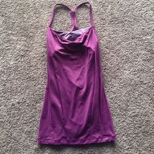 Lululemon top with built in bra