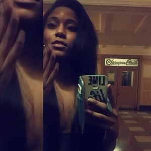 Meet your Posher, Sherada