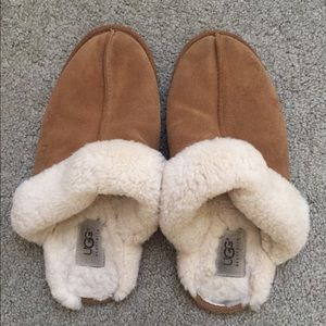 UGG Scuffette Slipper-chestnut