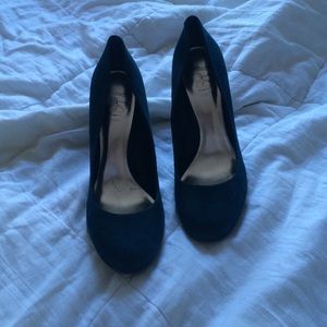 Jessica Simpson heels