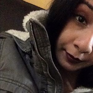 Meet your Posher, Kristina