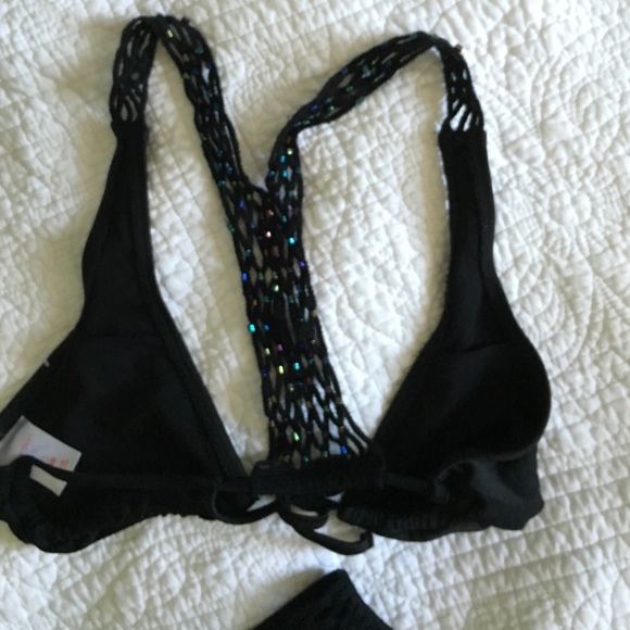 Two piece black bathing suit - Picture 4 of 4