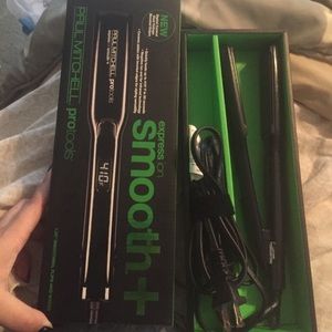 Paul Mitchell hair straightener