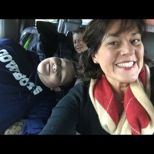 Meet your Posher, Robin