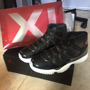 NEW Authentic Air Jordan's 11 72-10 w/ receipt