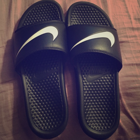Nike slippers