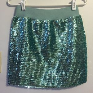 Gorgeous ✨ Sequined, Soft Teal Colored Skirt 👗